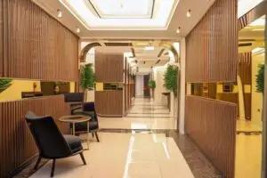 Abraj INN Royal 2 Corridor